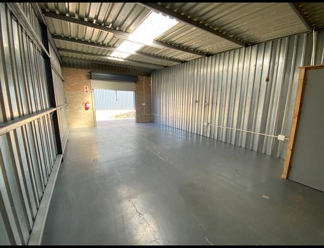45M² STORAGE UNIT TO LET IN GEORGE INDUSTRIAL
